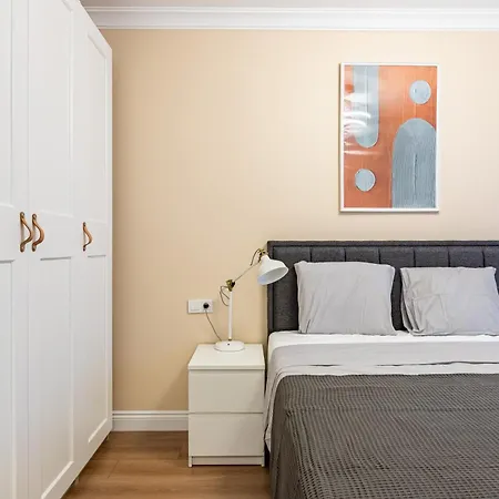 Apartman Kiztasi Apartments-orange And Blue *