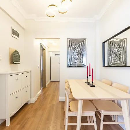 Apartman Kiztasi Apartments-orange And Blue *