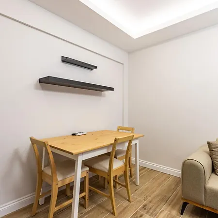 Kiztasi Apartments-orange And Blue Isztambul