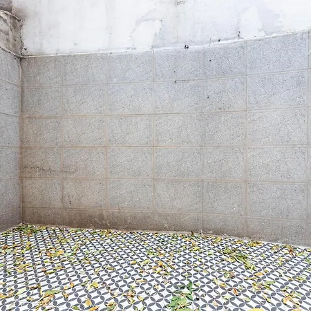 Kiztasi Apartments-orange And Blue Apartman