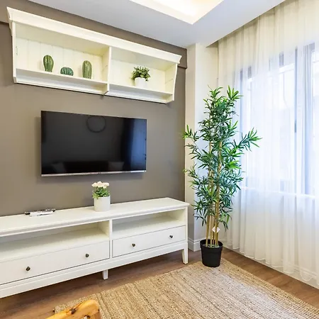 Apartman Kiztasi Apartments-orange And Blue *