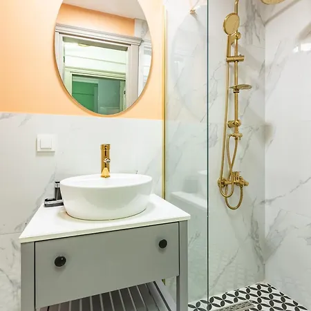 Kiztasi Apartments-orange And Blue *