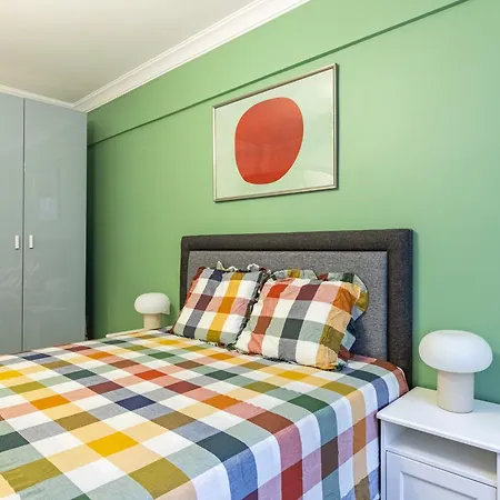 Apartman Kiztasi Apartments-orange And Blue