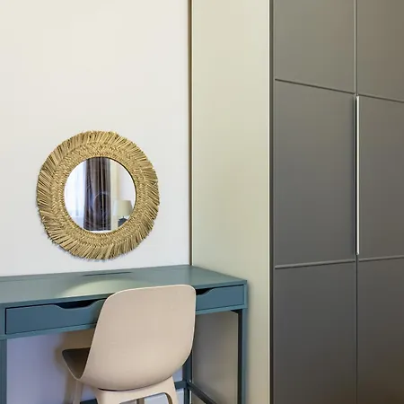 Kiztasi Apartments-orange And Blue Apartman