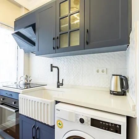 Kiztasi Apartments-orange And Blue *