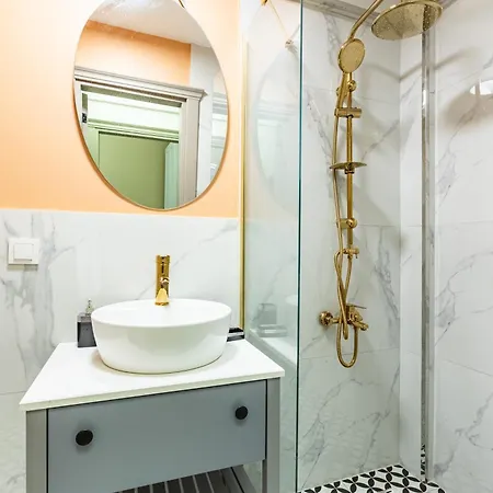 Kiztasi Apartments-orange And Blue * Isztambul