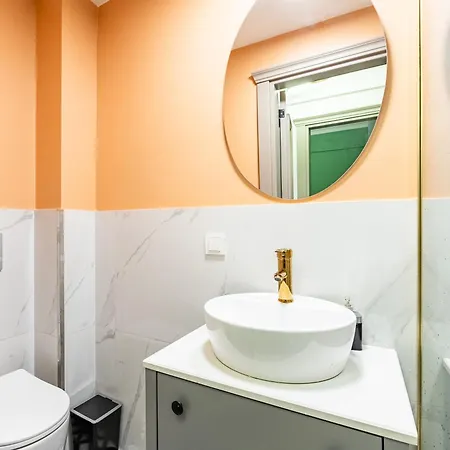 Kiztasi Apartments-orange And Blue