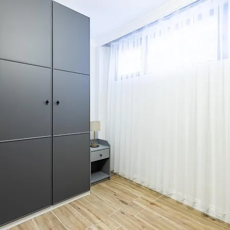 Kiztasi Apartments-orange And Blue Apartment *