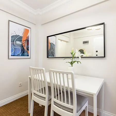 Kiztasi Apartments-orange And Blue Apartment *