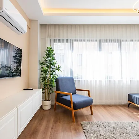 Kiztasi Apartments-orange And Blue Apartment Istanbul