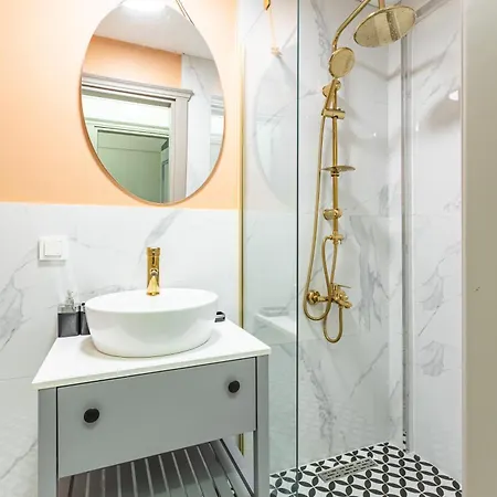 Kiztasi Apartments-orange And Blue Apartment Istanbul